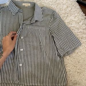 Short sleeve button down shirt